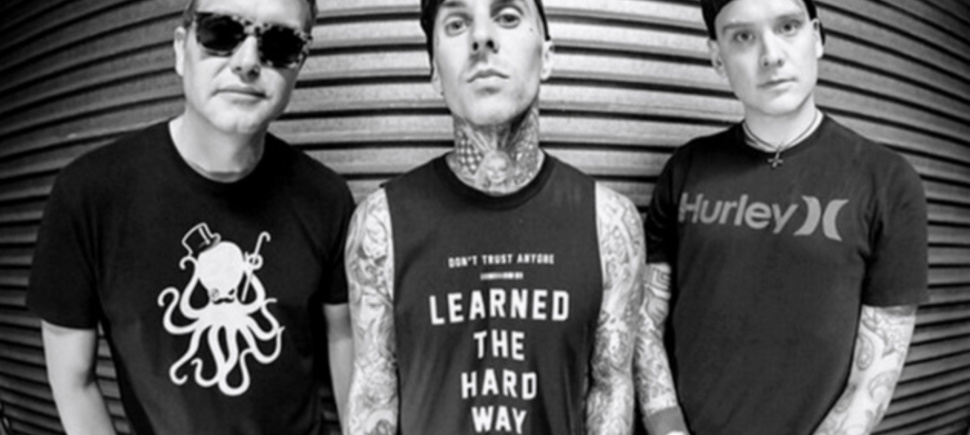 Blink 182 Want To See Some Naked Dudes Release Short Annoying Song To 