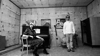 vice-frost-in-local-music-room.jpg