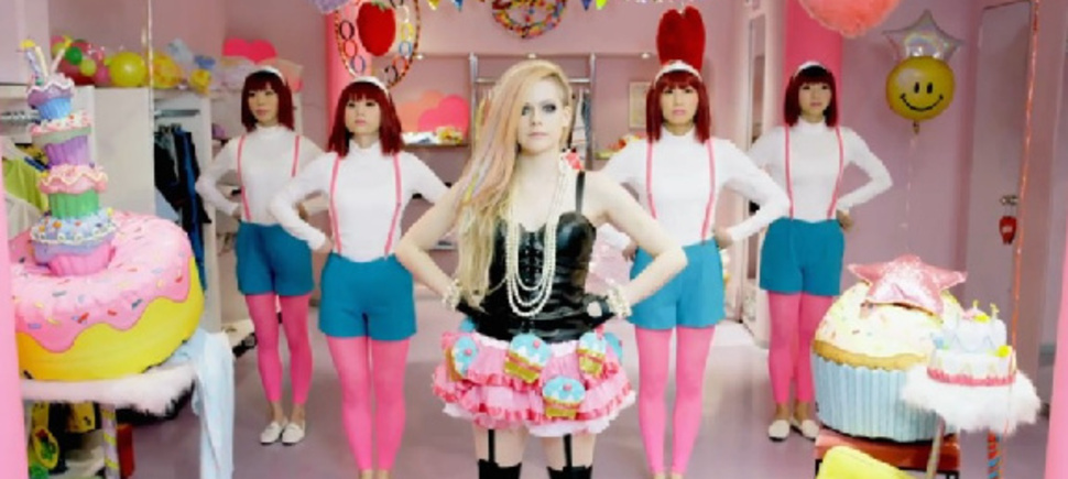Avril Lavigne Hello Kitty Deutsche übersetzung