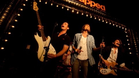 UNCAPPED 021: THE RASSLE